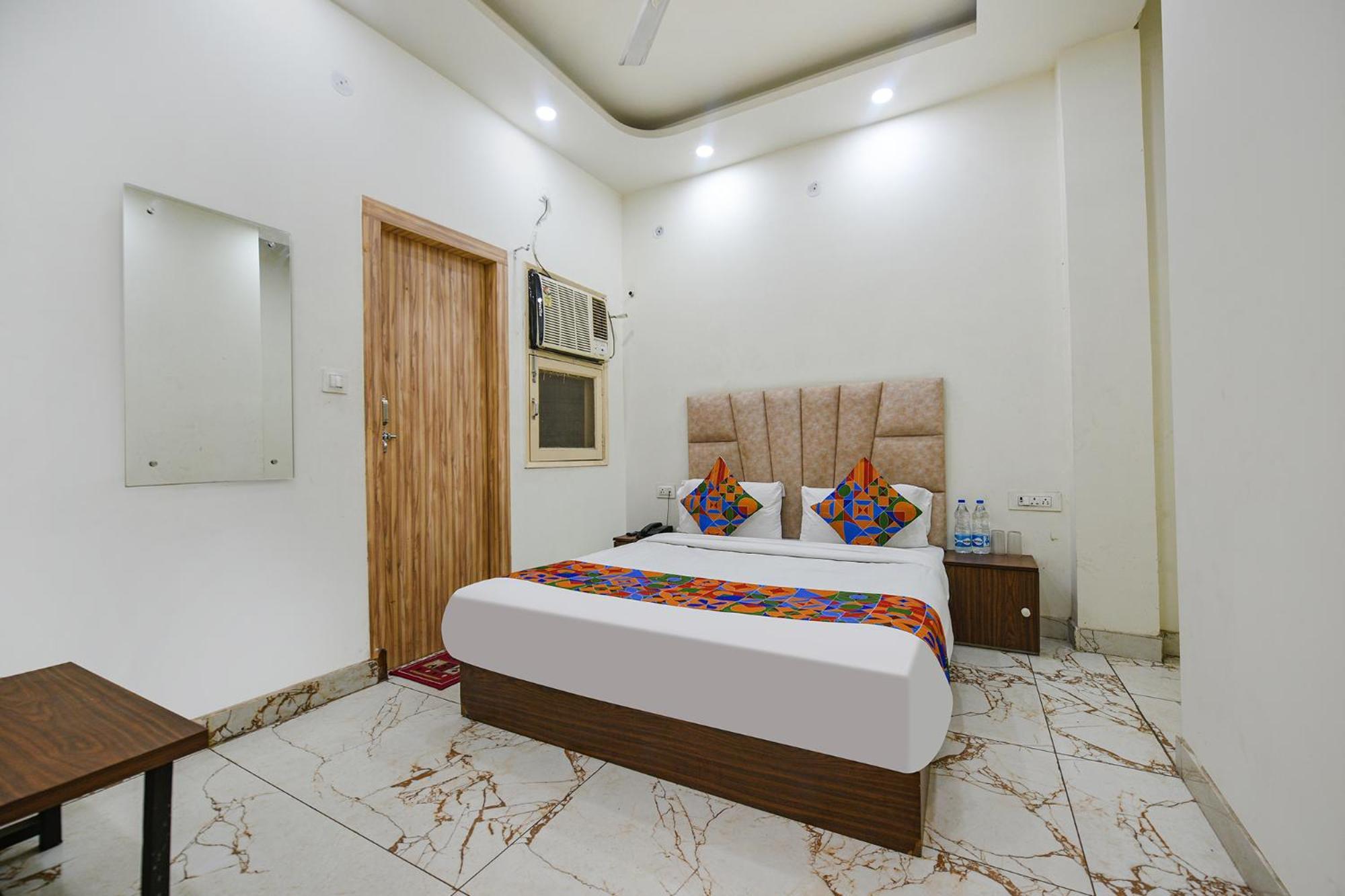 Fabexpress Divya Villa New Delhi Exterior photo